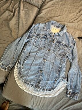 Pilcro Light Wash Denim Trucker Jacket/Shirt